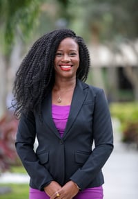 Josanne hollingsworth-Maida headshot