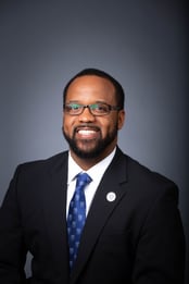 Robert Nobles - headshot
